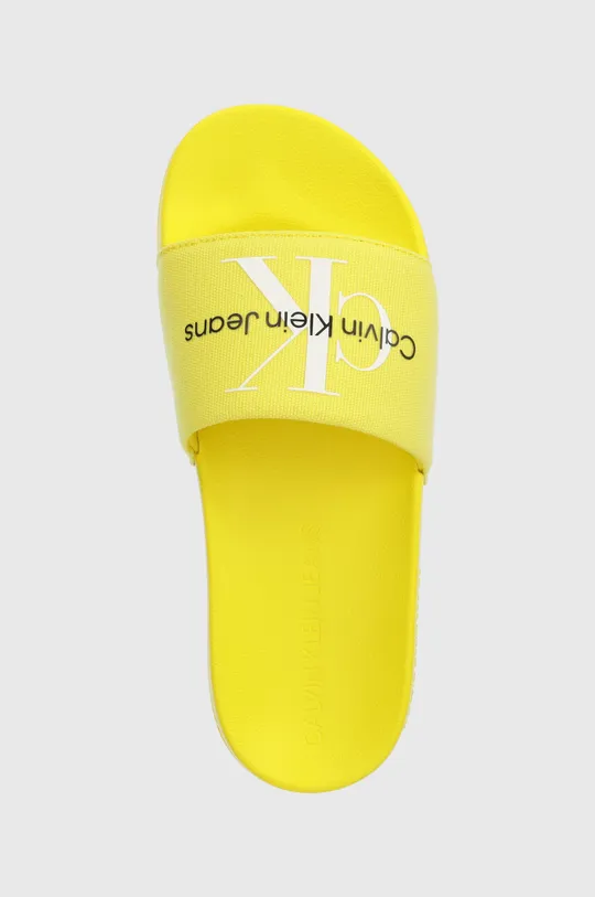 żółty Calvin Klein Jeans klapki SLIDE MONOGRAM CO