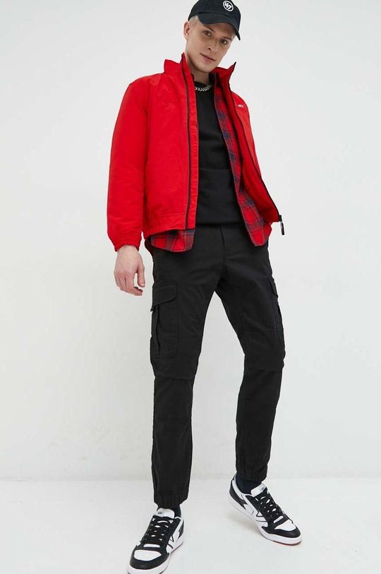 Tommy Jeans kurtka czerwony