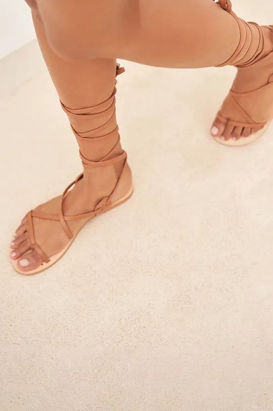 καφέ Δερμάτινα σανδάλια Manebi Tie-Up Leather Sandals