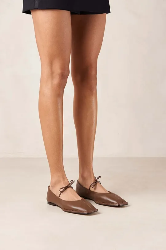 Alohas bőr balerina cipő Sway