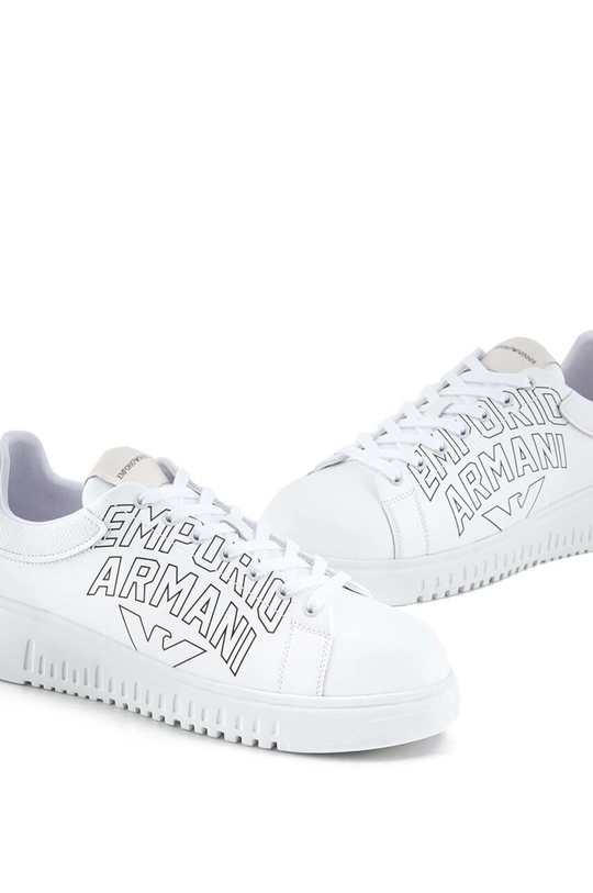 Emporio Armani sneakersy skórzane  Cholewka: Skóra naturalna Wnętrze: Materiał tekstylny Podeszwa: Materiał syntetyczny