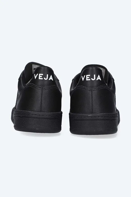 Veja sneakers V-10