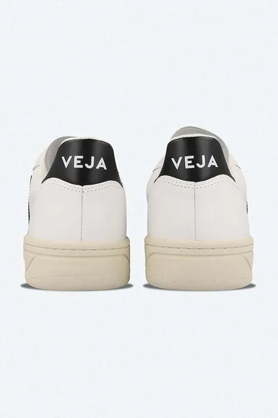 Δερμάτινα αθλητικά παπούτσια Veja V-10