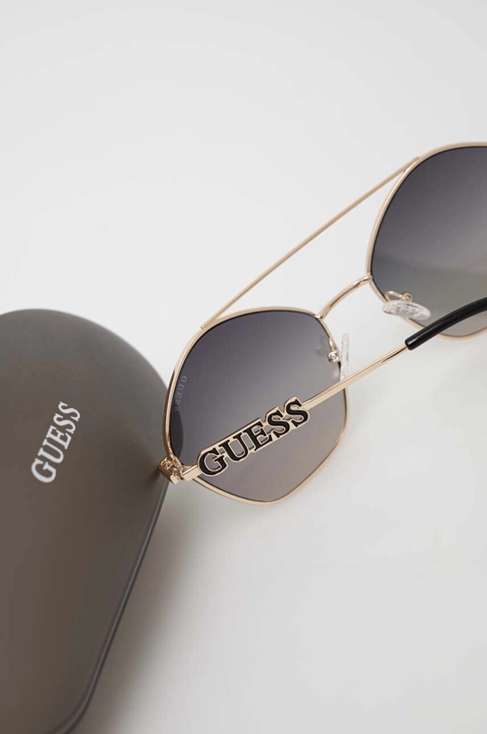 золотий Сонцезахисні окуляри Guess