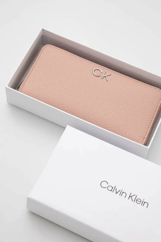 pastelová ružová Peňaženka Calvin Klein