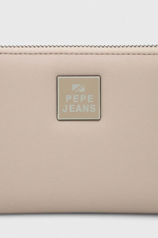 Πορτοφόλι Pepe Jeans  Κύριο υλικό: 100% PU - πολυουρεθάνη Φόδρα: 100% Πολυεστέρας