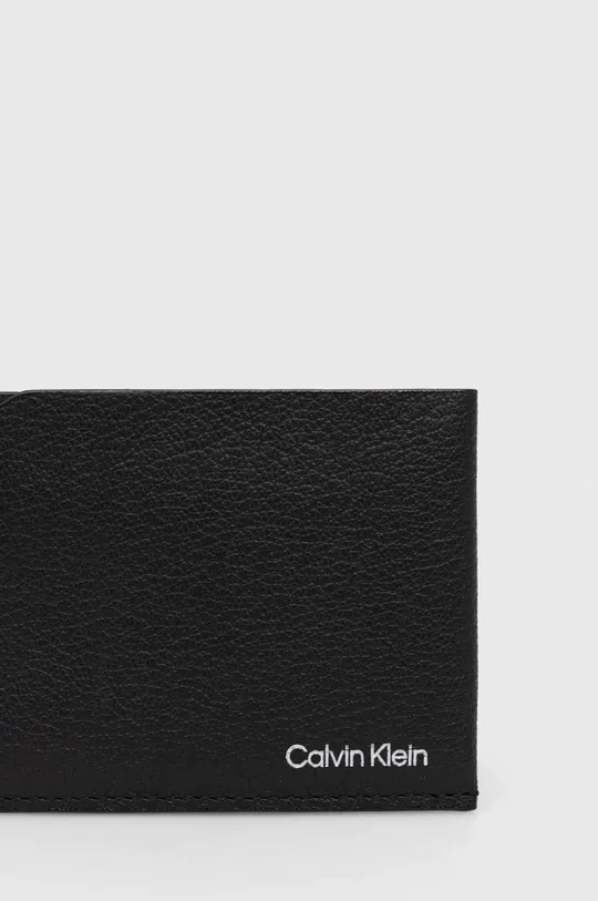 Usnjen etui za kartice Calvin Klein črna