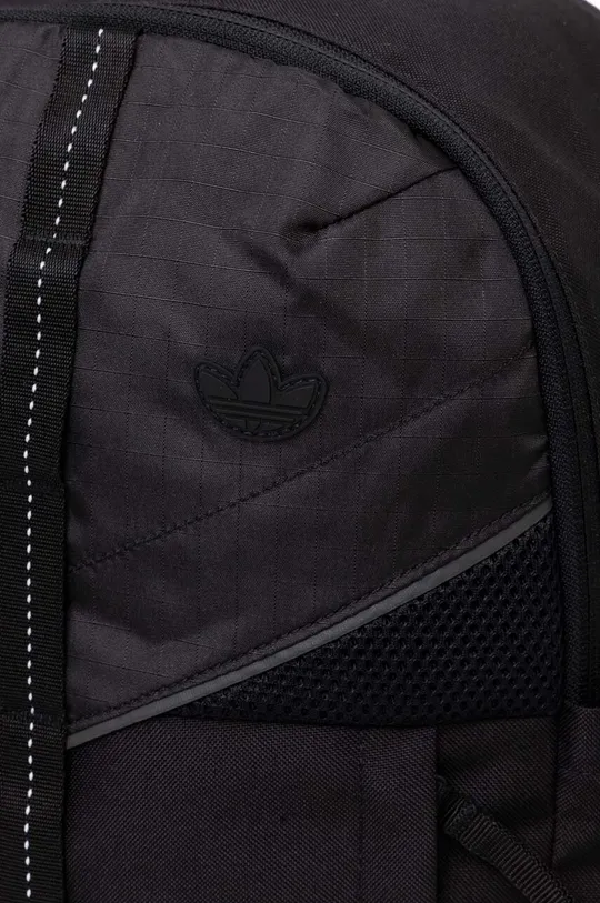 Ruksak adidas Originals  100 % Recyklovaný polyester