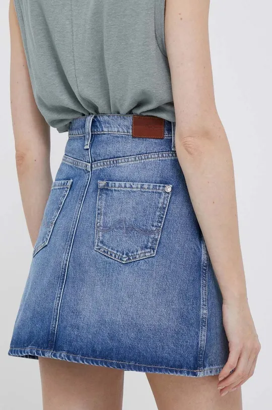 Rifľová sukňa Pepe Jeans Rachel  Základná látka: 100 % Bavlna Podšívka vrecka: 65 % Polyester, 35 % Bavlna