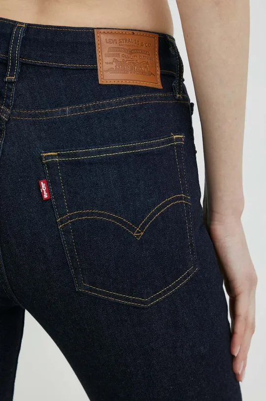 granatowy Levi's jeansy 721