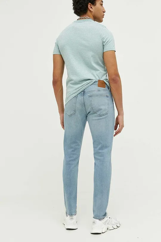 Abercrombie & Fitch farmer Athletic Slim  92% pamut, 6% poliészter, 2% elasztán