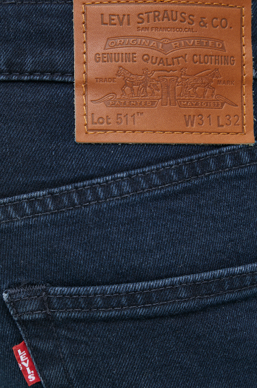 granatowy Levi's jeansy 511