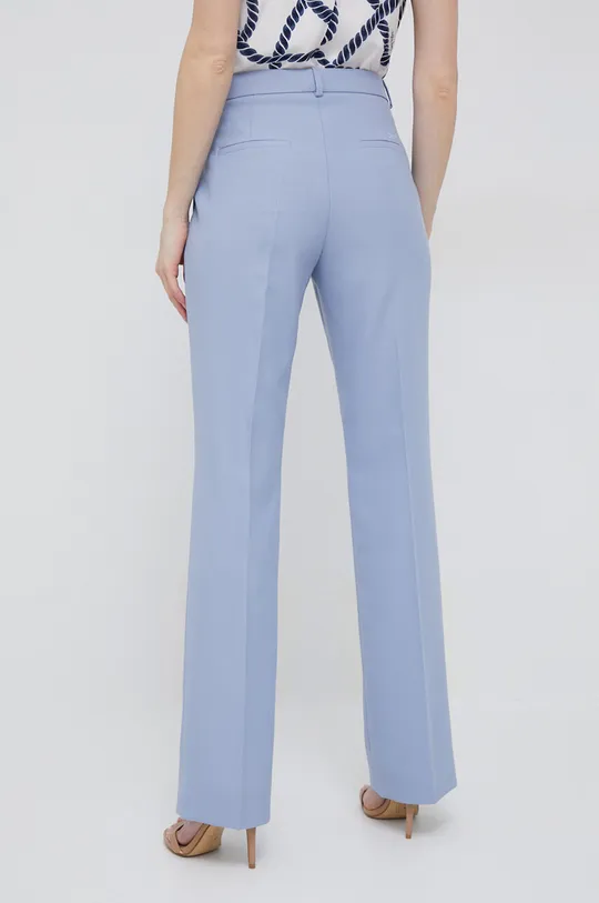 Nohavice Calvin Klein  Základná látka: 70 % Recyklovaný polyester, 30 % Viskóza Podšívka vrecka: 100 % Viskóza