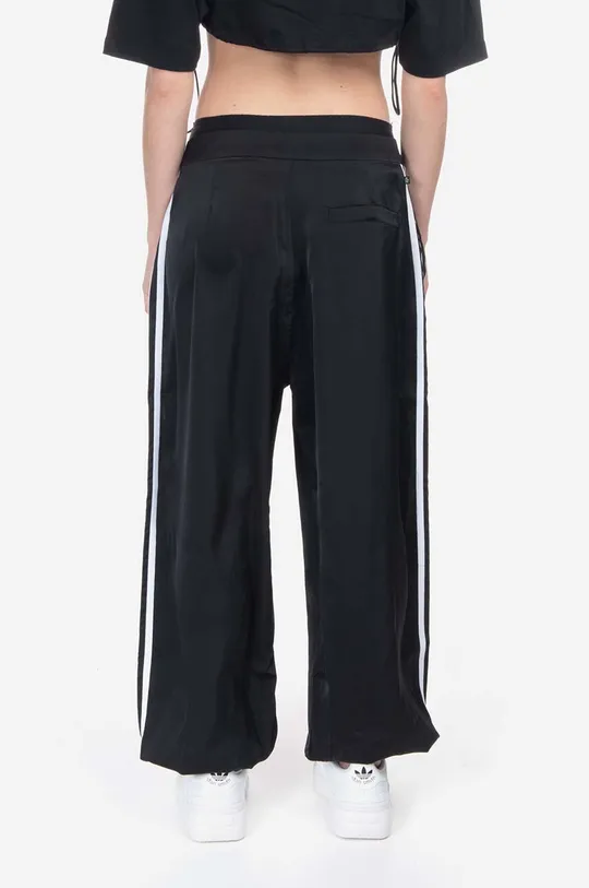 Kalhoty adidas Originals Balloon Pant  100 % Recyklovaný polyester