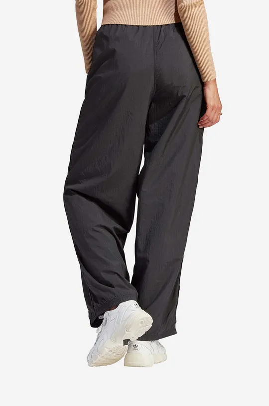 adidas Originals pantaloni  Materialul de baza: 100% Poliester reciclat Captuseala: 100% Poliester reciclat