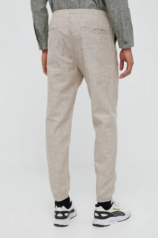 Jack Wolfskin pantaloni Materiale principale: 55% Canapa, 45% Cotone Fodera delle tasche: 65% Poliestere, 35% Cotone