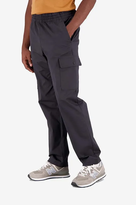 gray New Balance trousers