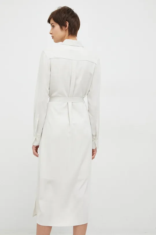 Платье Calvin Klein  Основной материал: 100% Полиэстер Подкладка: 100% Вискоза