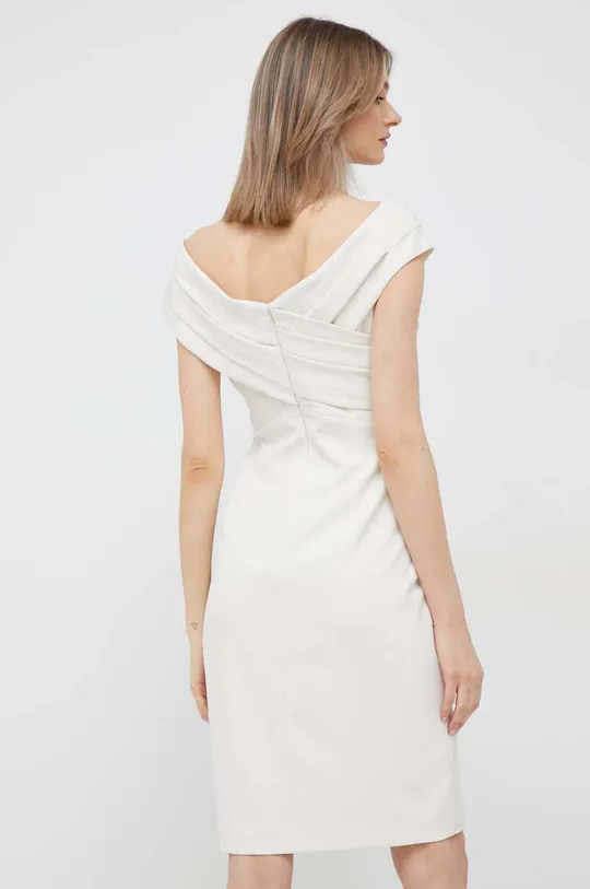 Šaty Lauren Ralph Lauren Základná látka: 89 % Recyklovaný polyester , 11 % Elastan Podšívka: 94 % Polyester, 6 % Elastan