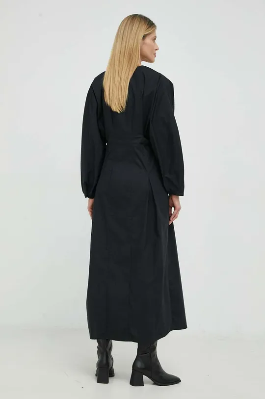 Bavlnené šaty By Malene Birger  100 % Organická bavlna