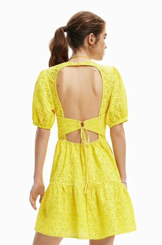 Bavlnené šaty Desigual žltá