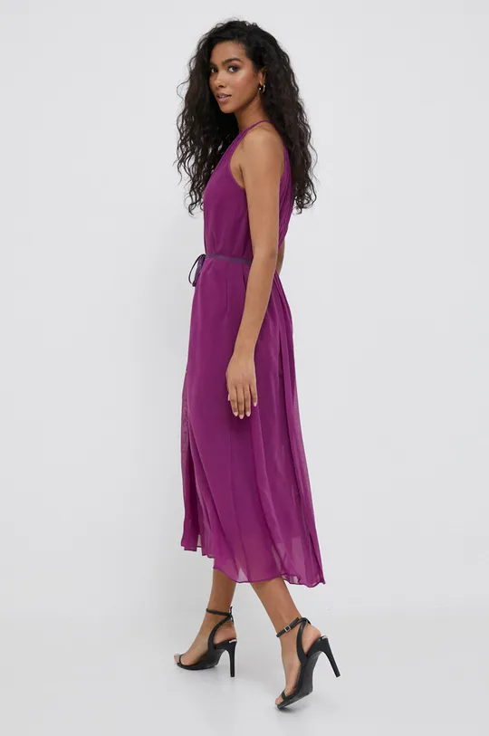 Φόρεμα Pennyblack Firma  Κύριο υλικό: 100% Πολυεστέρας Φόδρα: 100% Βαμβάκι