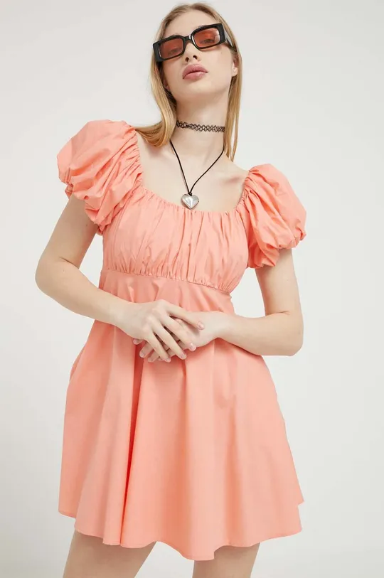 oranžna Obleka Abercrombie & Fitch Ženski