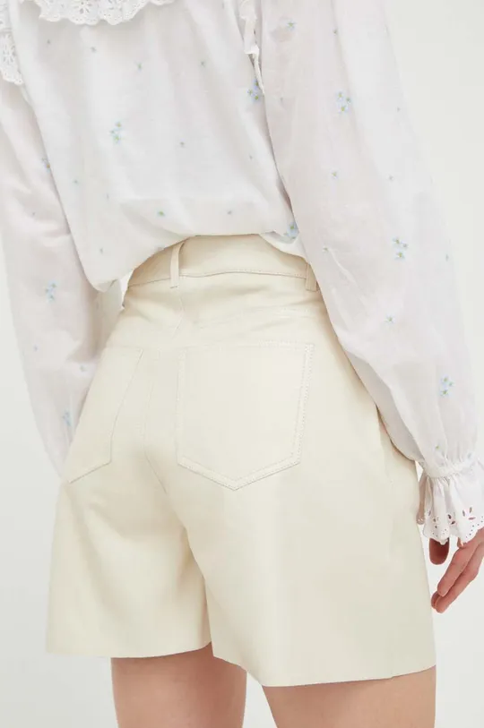 Usnjene kratke hlače Custommade Nava  Glavni material: 100 % Naravno usnje Podloga: 100 % Bombaž