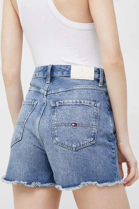 Jeans kratke hlače Tommy Hilfiger x Shawn Mendes  97 % Bombaž, 2 % Recikliran poliester, 1 % Recikliran elastan
