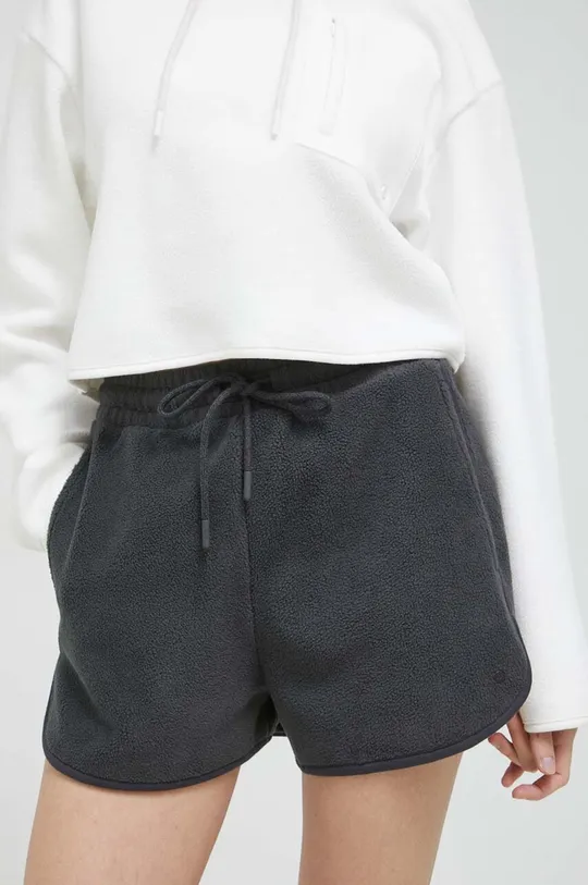 siva Kratke hlače UGG Ženski