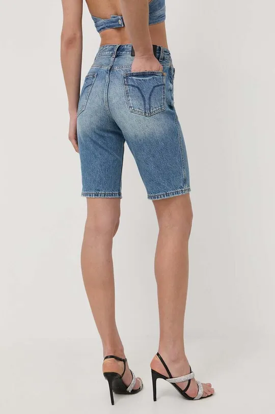 Jeans kratke hlače Miss Sixty  Glavni material: 84 % Bombaž, 16 % Konoplja Podloga žepa: 100 % Bombaž