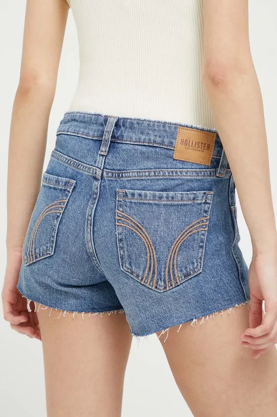 Jeans kratke hlače Hollister Co.  Glavni material: 99 % Bombaž, 1 % Elastan Podloga žepa: 80 % Poliester, 20 % Bombaž