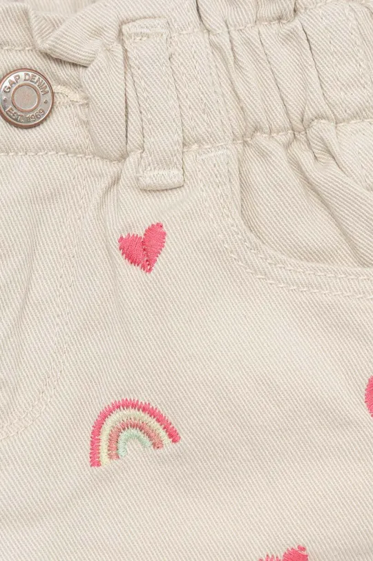 Detské rifľové krátke nohavice GAP  Základná látka: 98 % Bavlna, 2 % Spandex Výšivka: 100 % Polyester