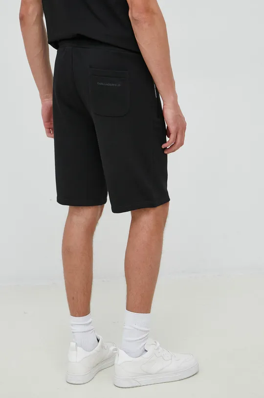 Kratke hlače Karl Lagerfeld  Temeljni materijal: 87% Pamuk, 13% Poliester Postava: 100% Pamuk