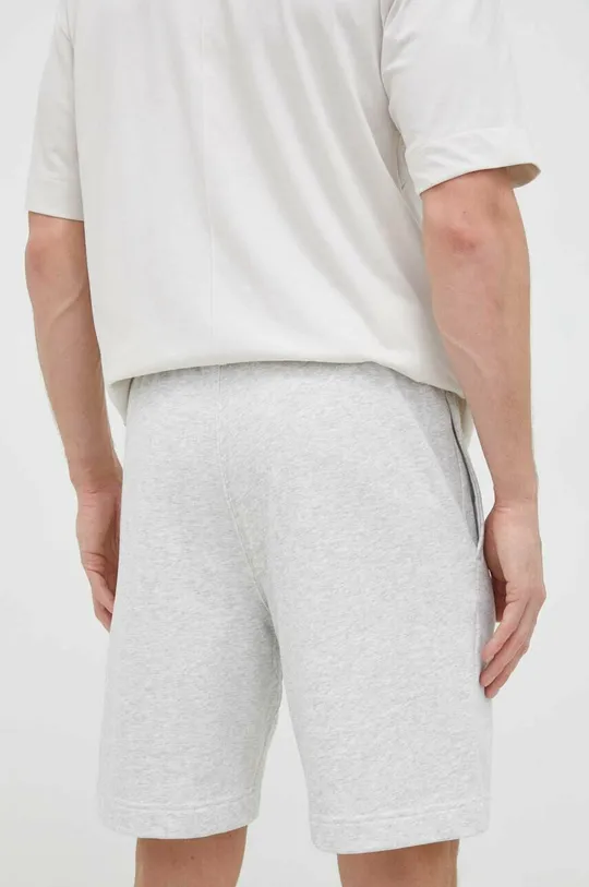 Kratke hlače za vadbo Calvin Klein Performance Essentials  Glavni material: 72 % Bombaž, 28 % Poliester Podloga žepa: 100 % Bombaž