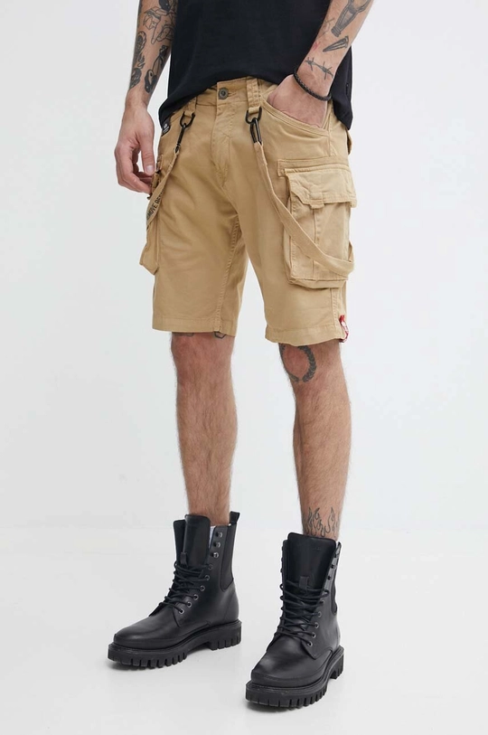 bézs Alpha Industries rövidnadrág Férfi