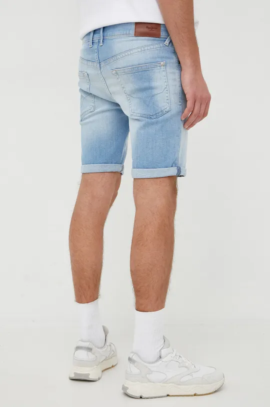 Jeans kratke hlače Pepe Jeans Hatch  Glavni material: 98 % Bombaž, 2 % Elastan Podloga žepa: 65 % Poliester, 35 % Bombaž