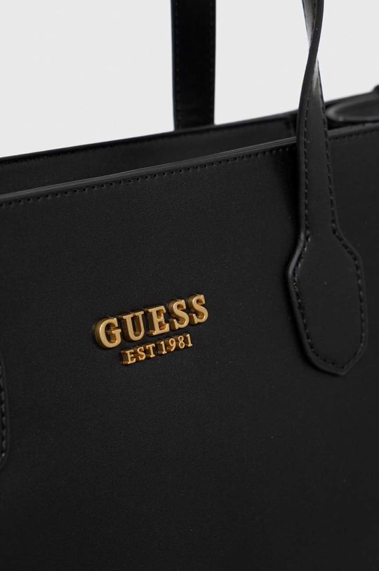 černá kabelka Guess
