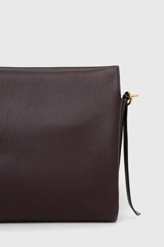Δερμάτινη τσάντα Coccinelle Κύριο υλικό: Φυσικό δέρμα Φυσικό δέρμα Εσωτερικό: Υφαντικό υλικό