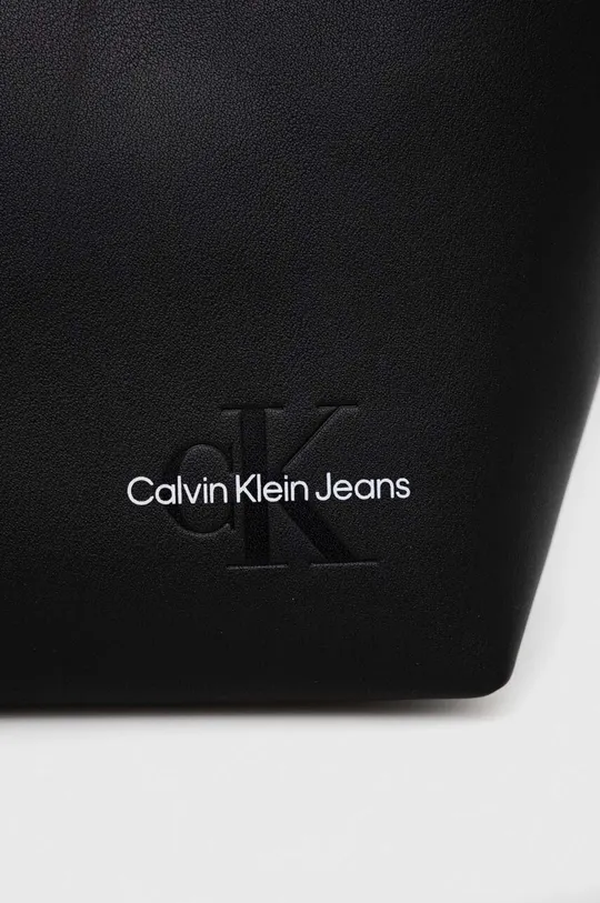 črna Torbica Calvin Klein Jeans