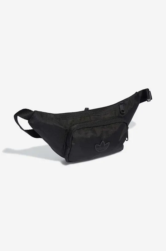 adidas Originals waist pack  Inside: 100% Polyethylene Material 1: 100% Recycled polyester Material 2: 100% Nylon