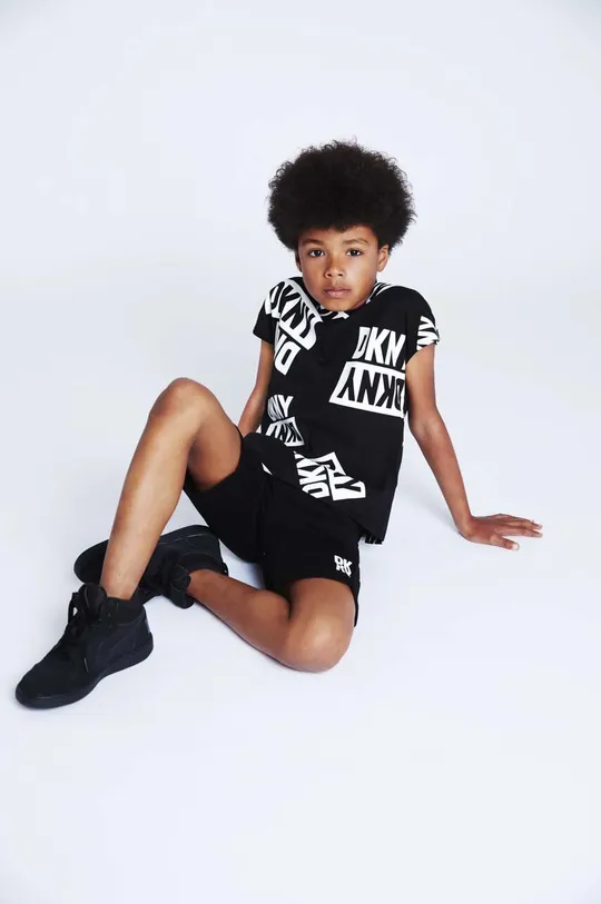 μαύρο Παιδικό βαμβακερό μπλουζάκι DKNY Για αγόρια