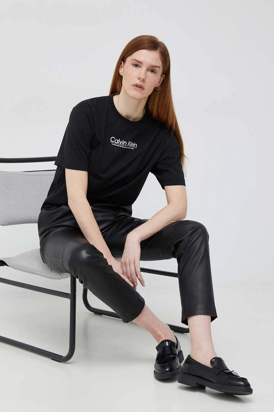 czarny Calvin Klein t-shirt bawełniany Damski