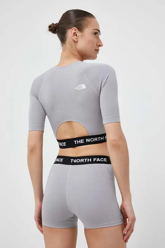 The North Face edzős póló  85% poliészter, 15% elasztán
