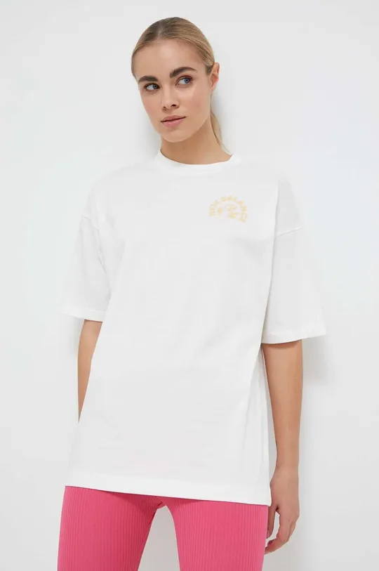 Bavlnené tričko New Balance  Základná látka: 100 % Bavlna Elastická manžeta: 70 % Bavlna, 30 % Polyester