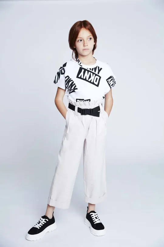 λευκό Παιδικό βαμβακερό μπλουζάκι DKNY Για κορίτσια