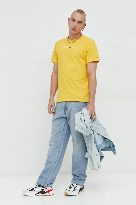 Βαμβακερό μπλουζάκι Tommy Jeans κίτρινο