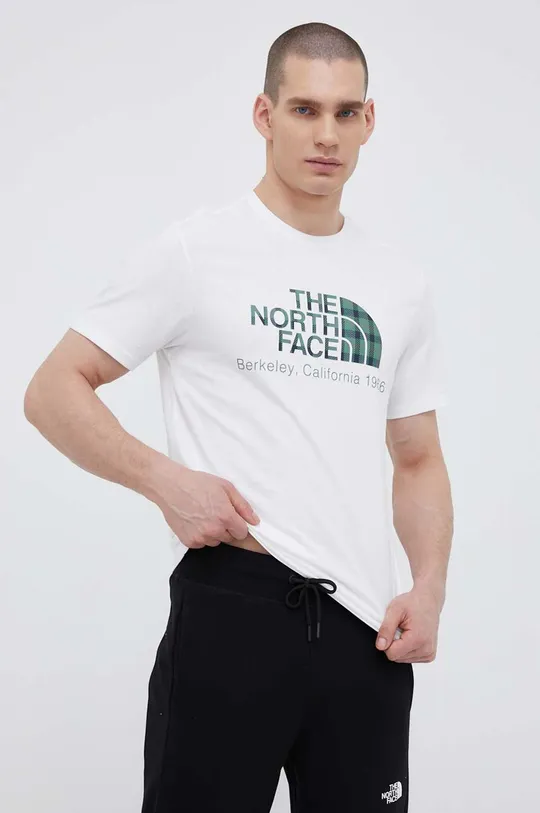 Βαμβακερό μπλουζάκι The North Face λευκό