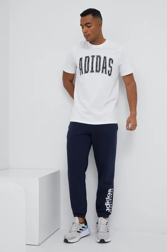 Βαμβακερό μπλουζάκι adidas λευκό
