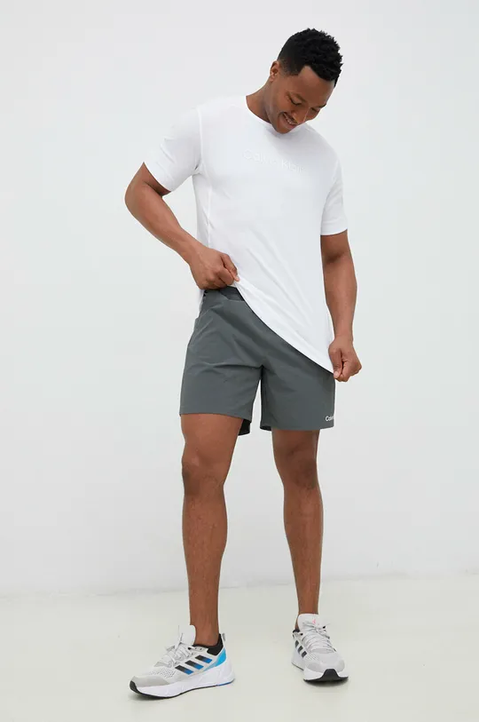 Kratka majica za vadbo Calvin Klein Performance Essentials bela